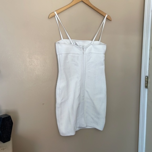 Hervé Léger White Ribbed Mini Dress - Picture 5 of 6